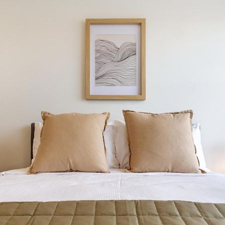 2 Bed, 2 Bath W Sofa Bed - Great Cafes Nearby Lejlighed Christchurch Eksteriør billede