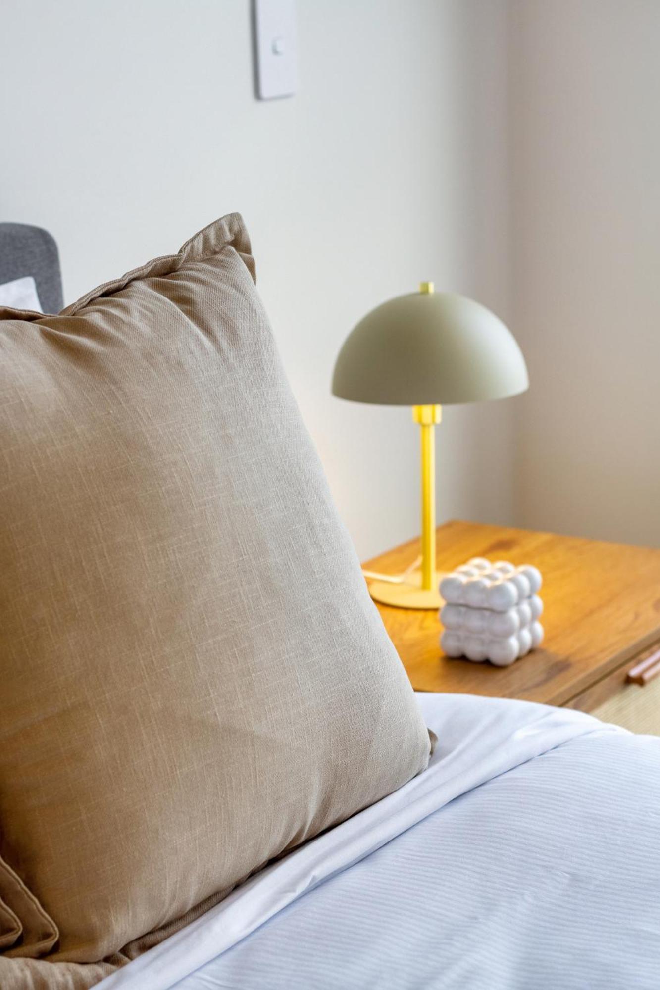 2 Bed, 2 Bath W Sofa Bed - Great Cafes Nearby Lejlighed Christchurch Eksteriør billede